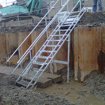 Temporary Site Staircase 3 Step One Call