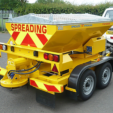 vale-ts1200-towed-spreader