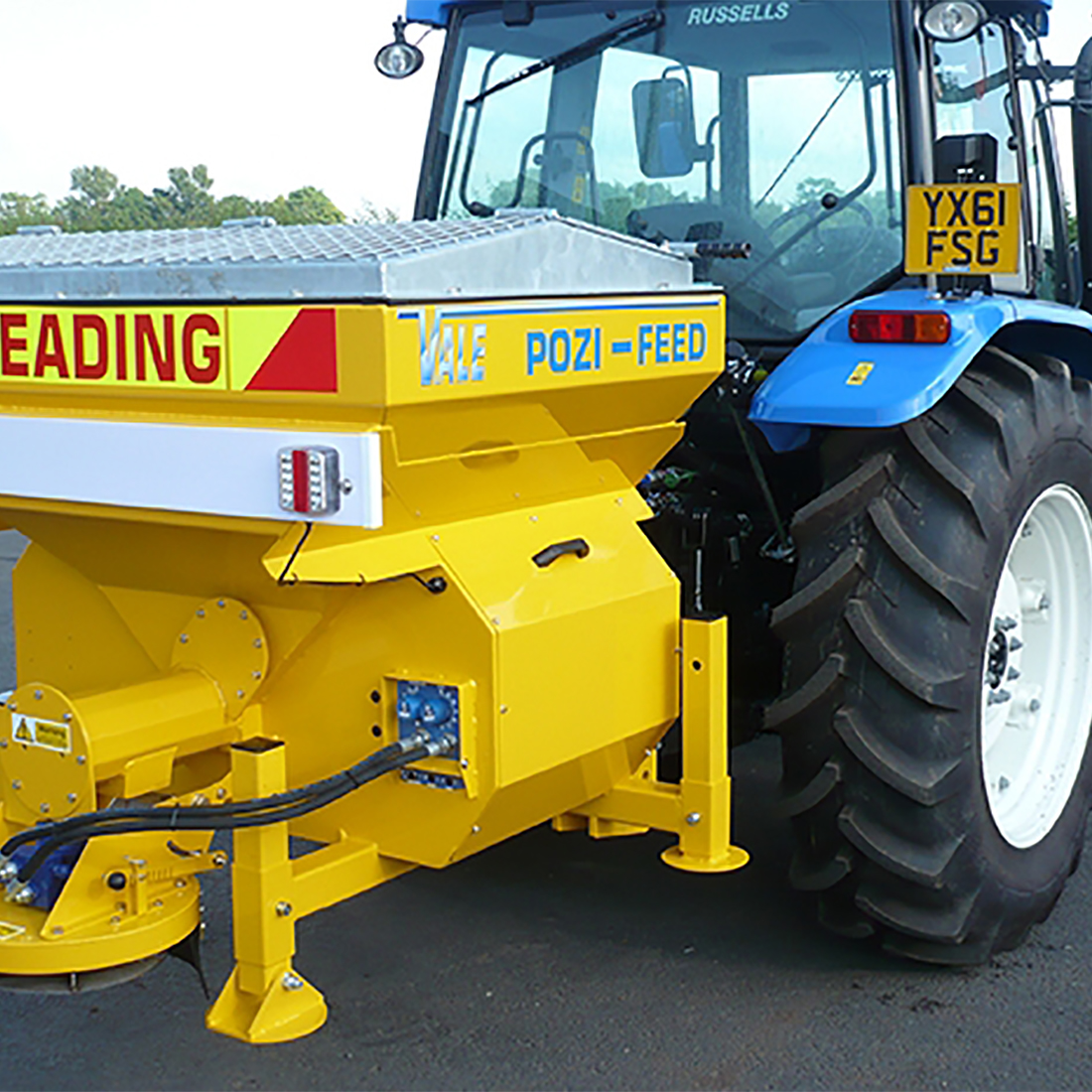 Vale MS800 Tractor Mounted Spreader