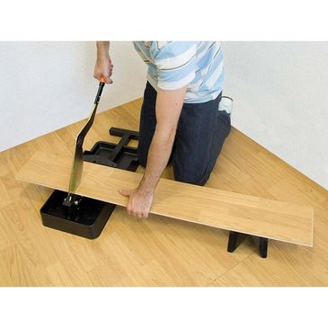 straticut-laminate-flooring-guillotine