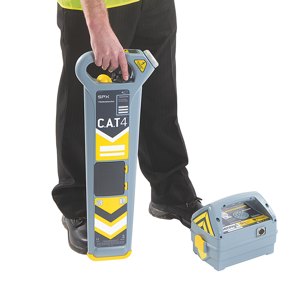 Cable and Pipe Locator (CAT 4) Hire Pack 2